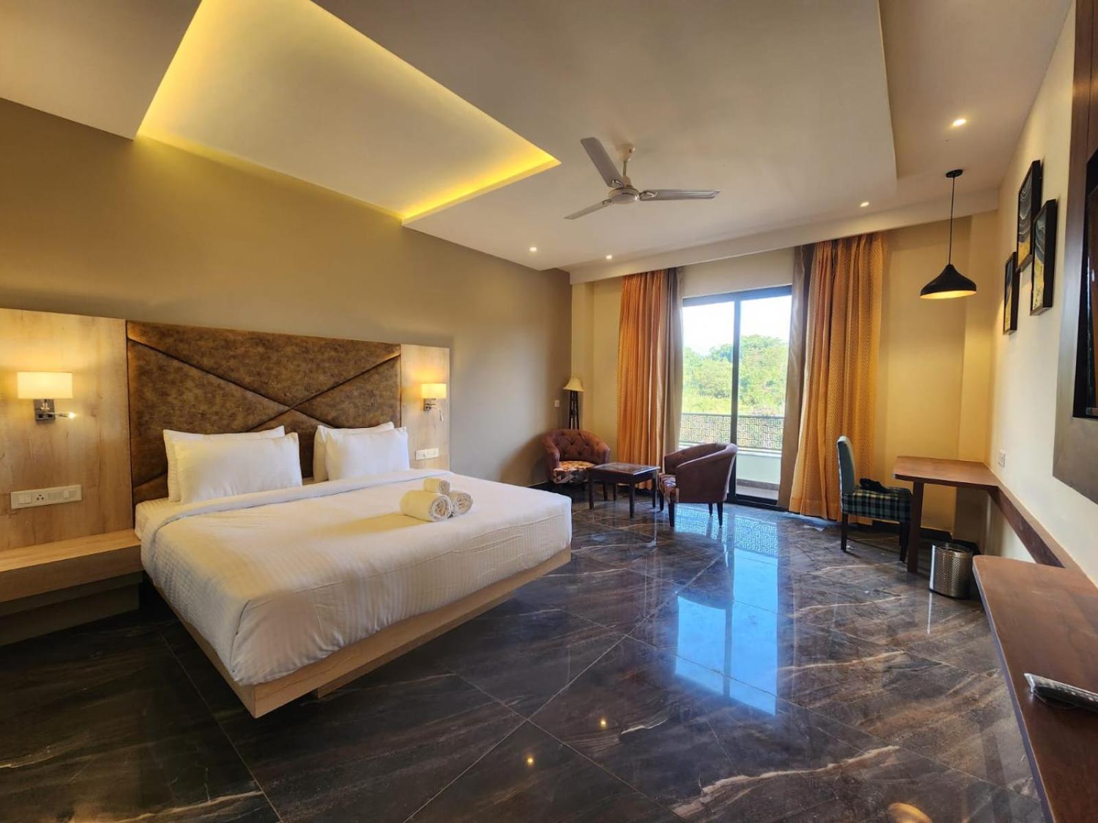 Aachman River And Valley View Resort Dharamshala - A Riverside Resort With Balcony View Екстер'єр фото